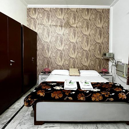 Veena Villa Luxury Suite Ayodhya - 2Km From Ram Mandir Buitenkant foto